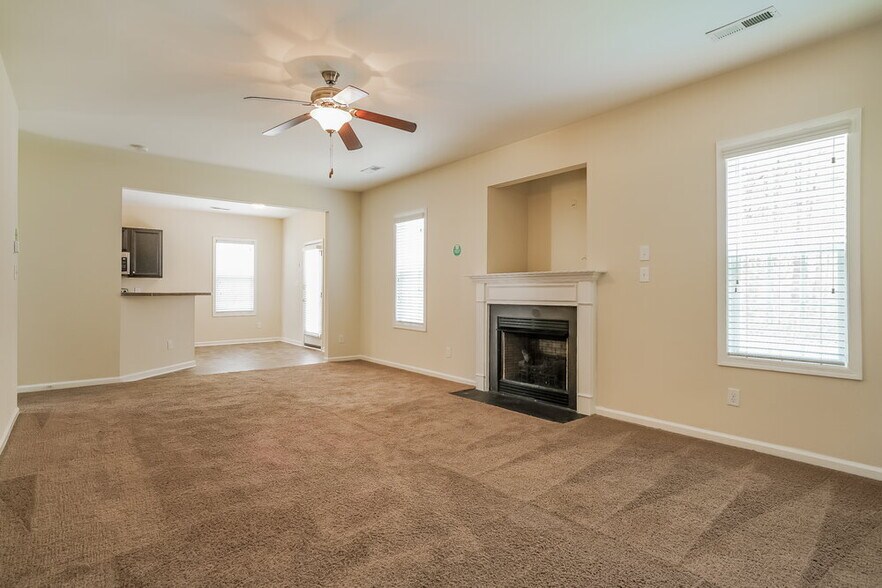 Building Photo - 1301 Braemar Highland Dr