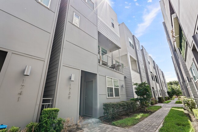 Building Photo - 1739 Eado Point Ln