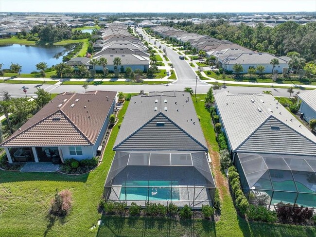 Building Photo - 9982 Beachwalk Dr