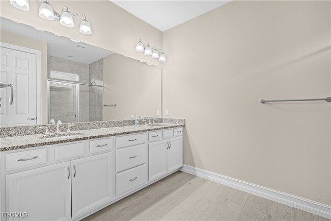 Building Photo - 879 Stonewater Lk Ter
