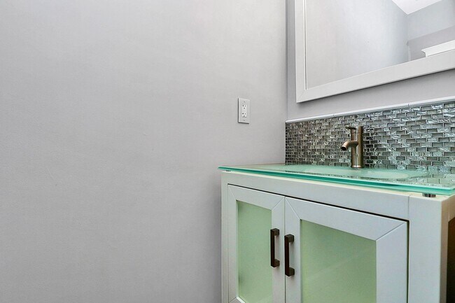 Building Photo - Welcome home to the popular Crossings neig...