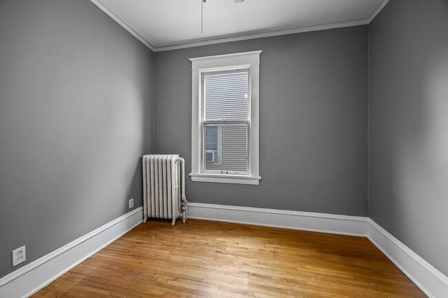 Building Photo - 1217 Grand Ave