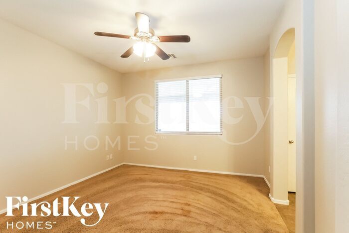 Building Photo - 481 S 173rd Dr
