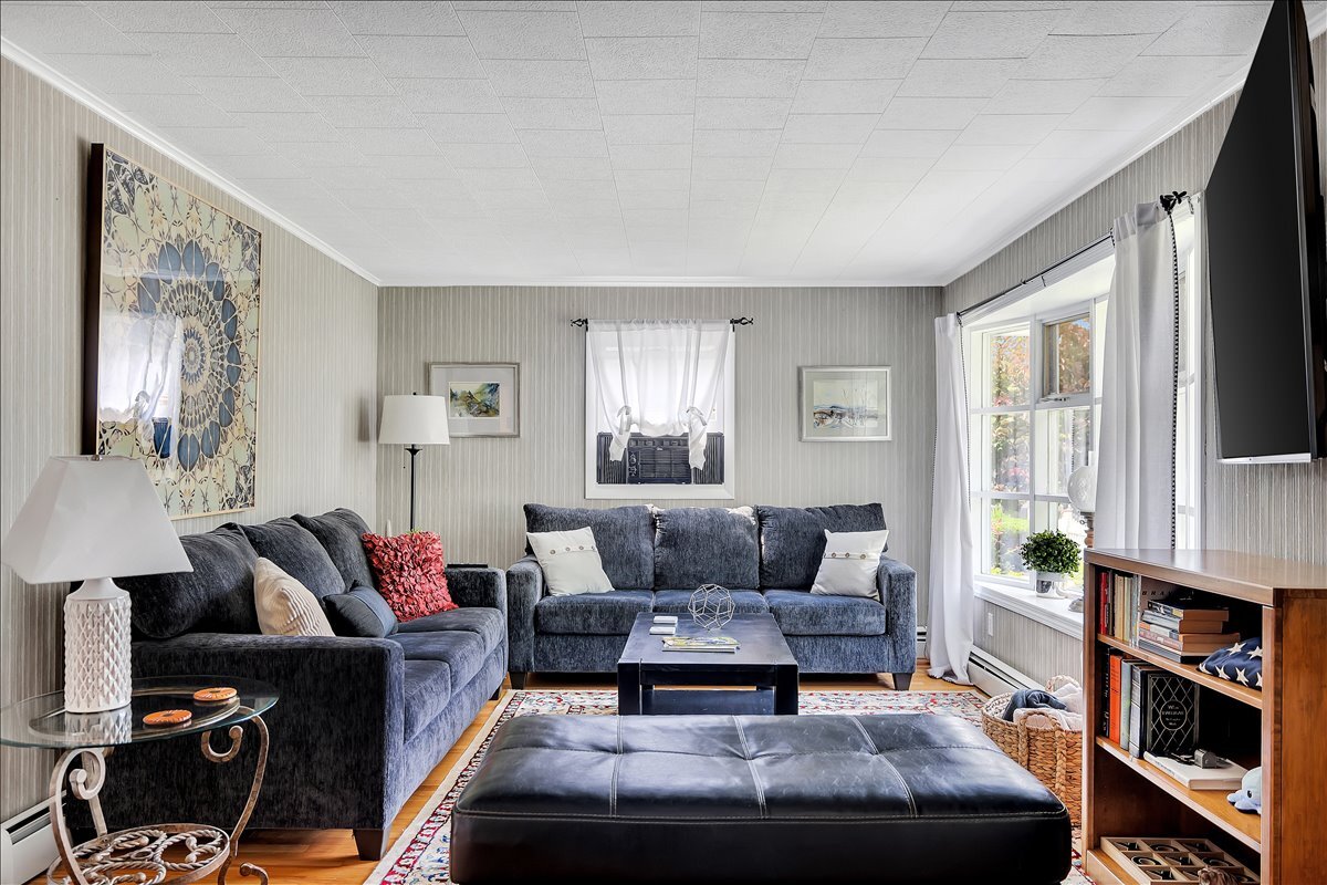 Building Photo - 10 Ritchie Pl