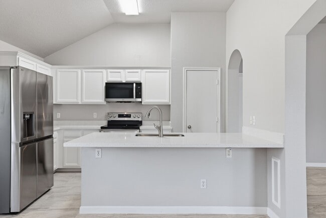 Building Photo - 17819 Gimbal Way