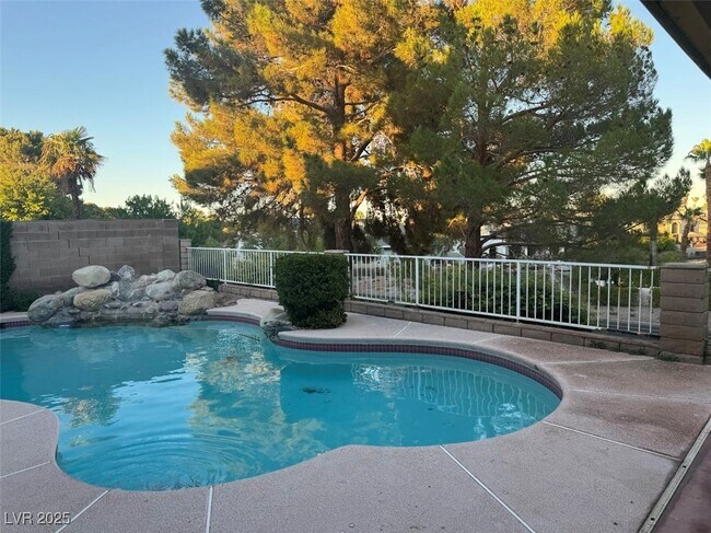 Building Photo - 3128 Harborside Dr