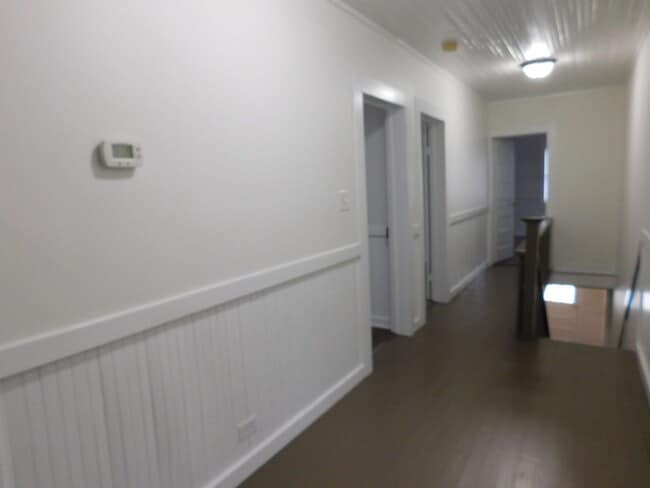 Building Photo - 611 Johnson St