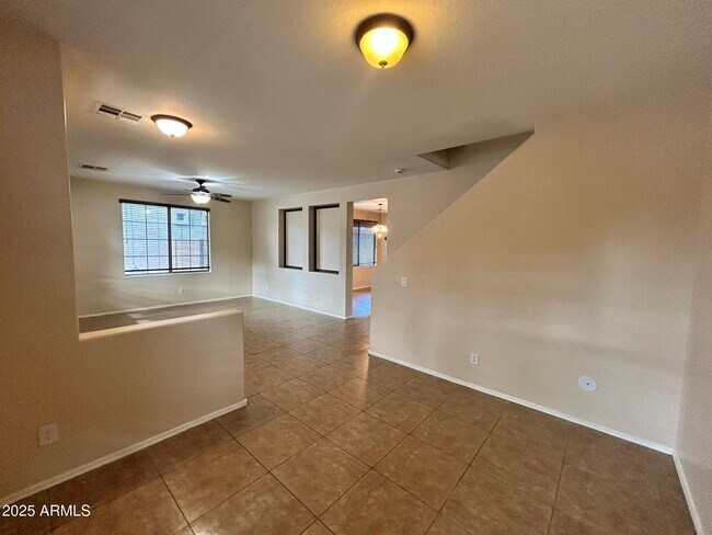 Building Photo - 2794 S Anderson Ln