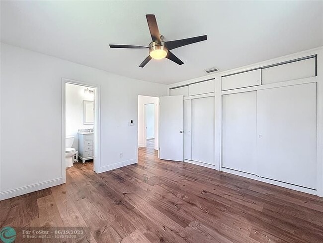 Building Photo - 50 NE 56th Ct