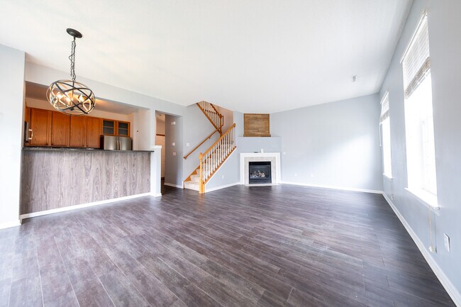 Building Photo - 799 Cobblestone Way
