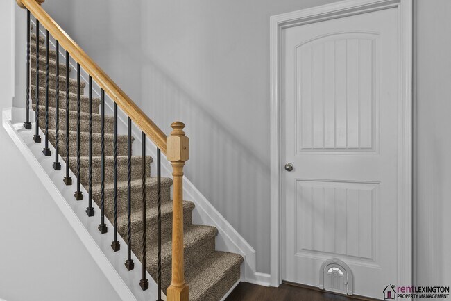 Building Photo - 111 High Hope Ln