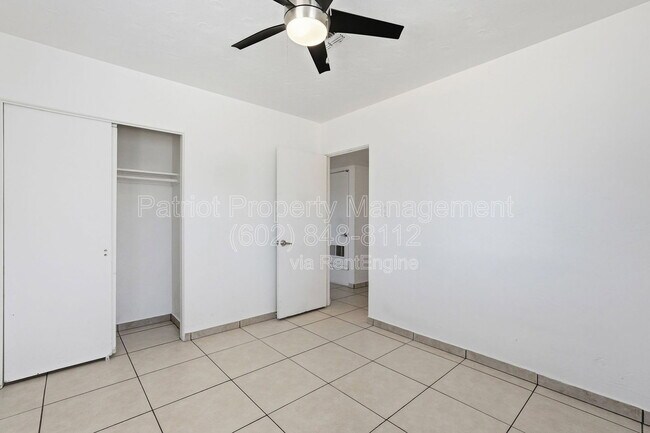 Building Photo - 6701 N 33rd Ave