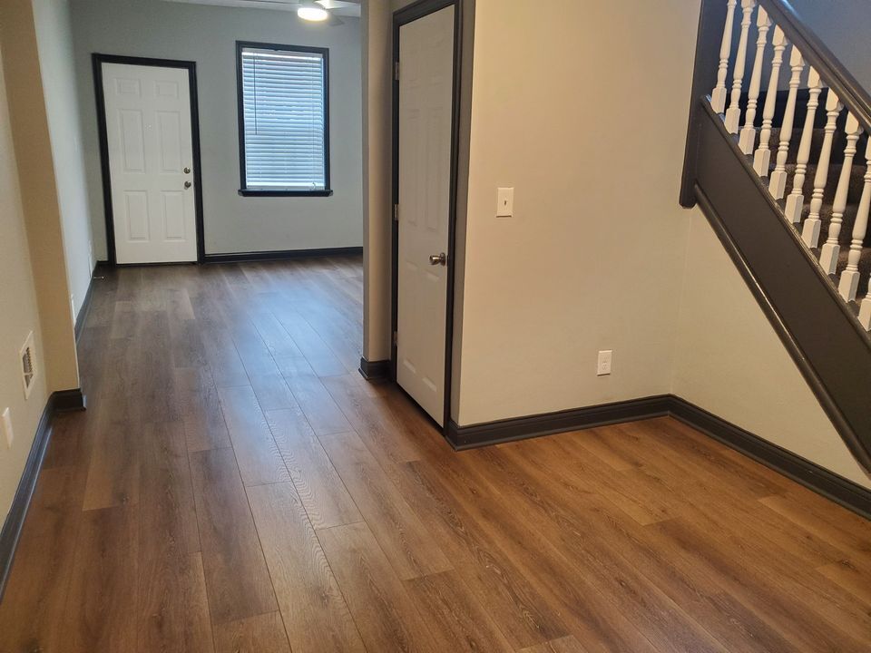 Building Photo - 957 Harrison Ave