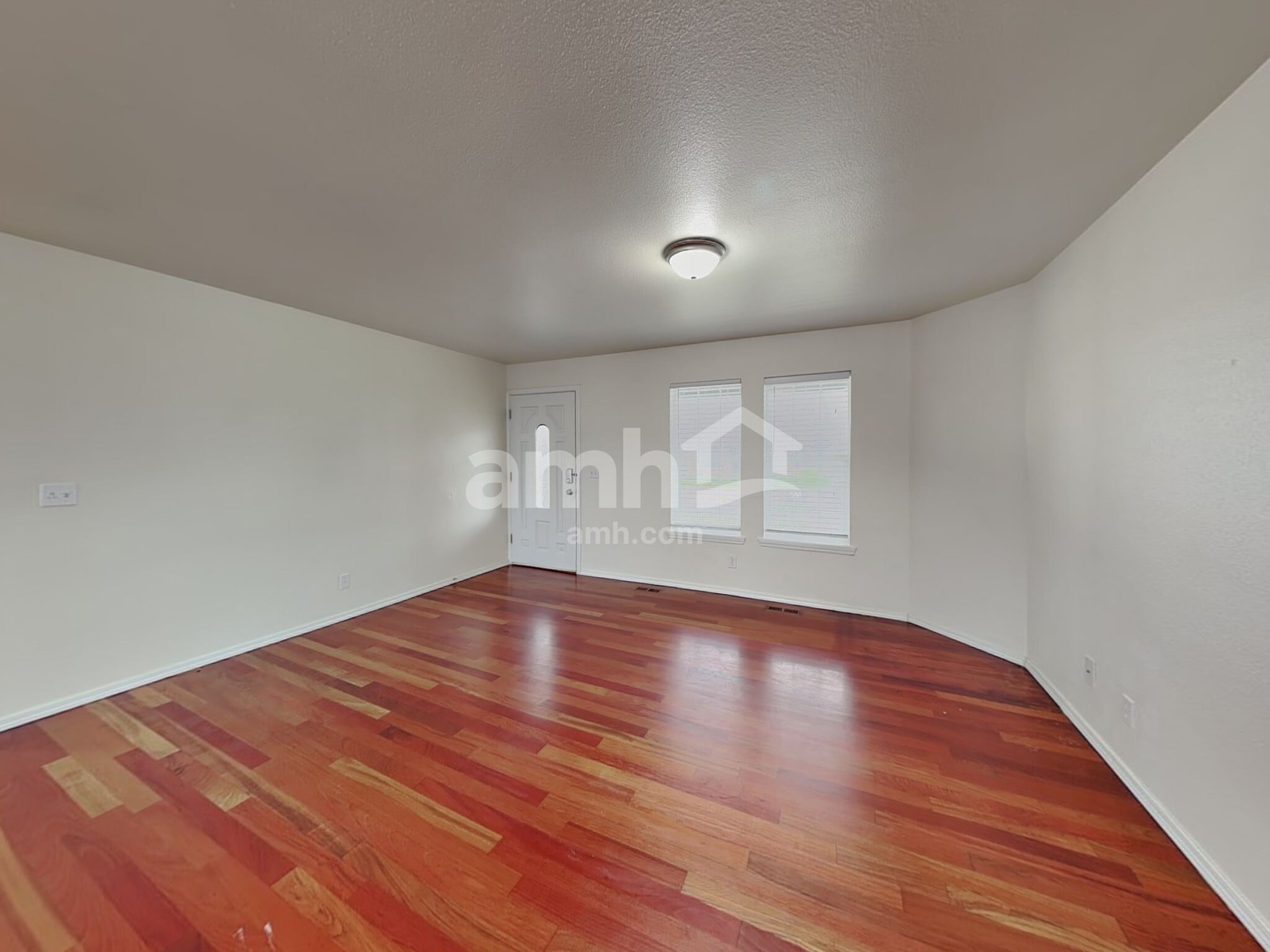 Building Photo - 11060 W Halstead Ct