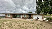 Building Photo - 13239 Idyl Dr
