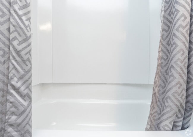 Building Photo - 10250 Lands End Dr