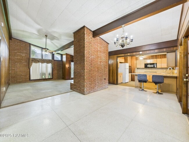 Building Photo - 406 Indian Mound Rd