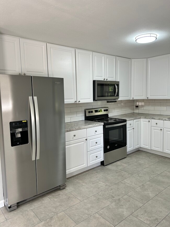 Building Photo - 5305 Bayleaf Dr