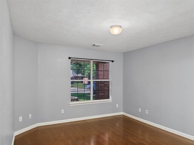 Building Photo - 19323 Cypress Peak Ln