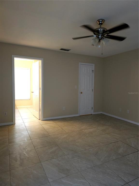 Building Photo - 6997 Hemlock Rd