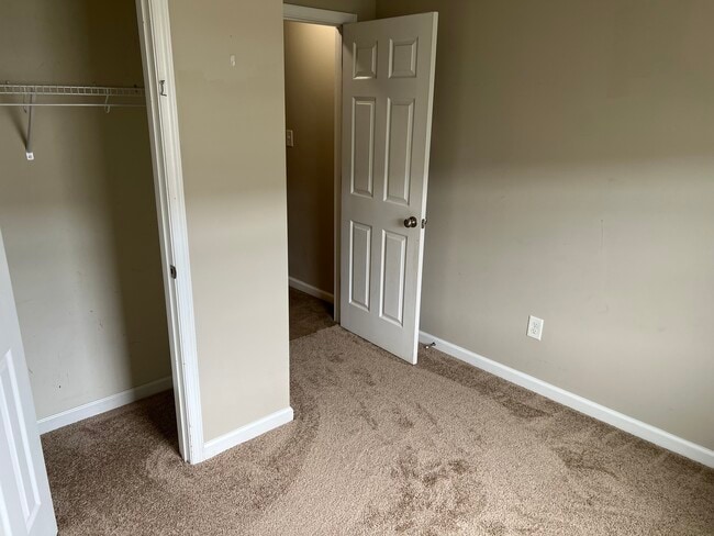 2nd Bedroom - 43 Lobo Ln