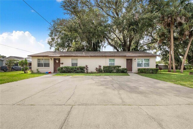 Primary Photo - 1221 Hartsell Ave