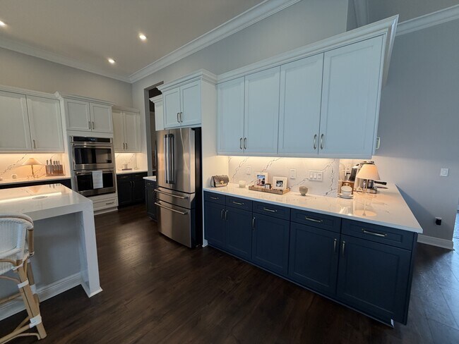 Building Photo - 8346 Puccini Way