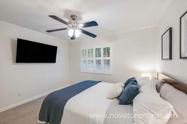 Building Photo - 44 Trish Dr