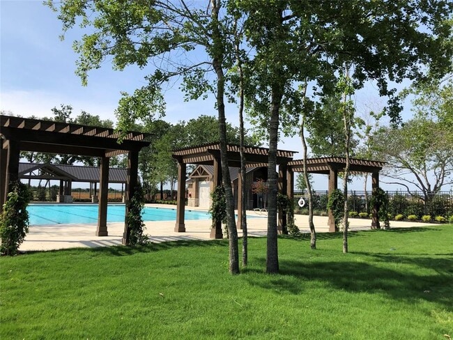 Building Photo - 31326 Spotted Saddle Hollow