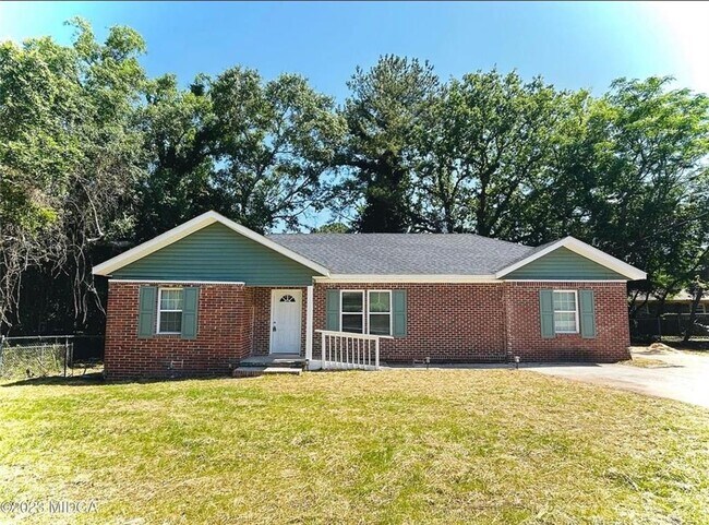 Primary Photo - 3857 Gadson Dr