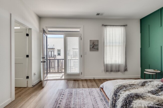 Building Photo - Newly Constructed 3/3.5 Home Minutes From Downtown Decatur and Avondale Estates!