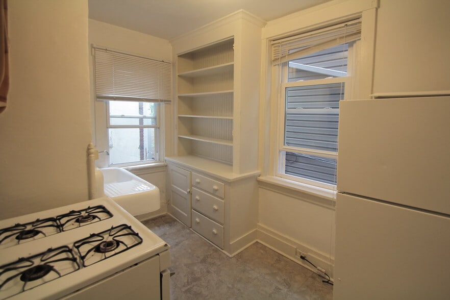 Building Photo - 609 Mifflin Ave