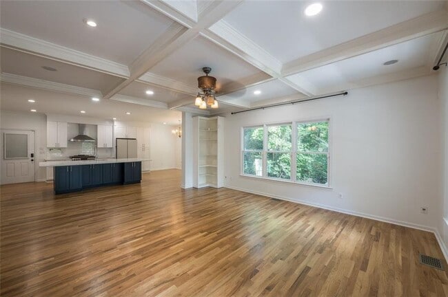 Building Photo - 1018 Berne St SE