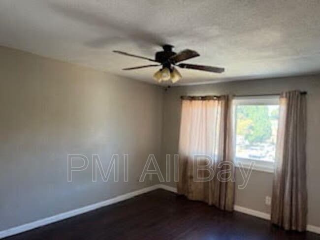 Building Photo - 33131 Lake Lanier Pl