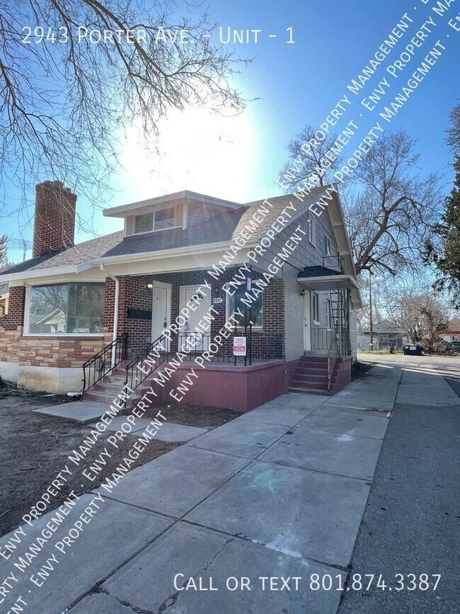 Building Photo - 2943 Porter Ave