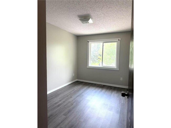 Building Photo - 4558 Cinnamon Ridge Trail
