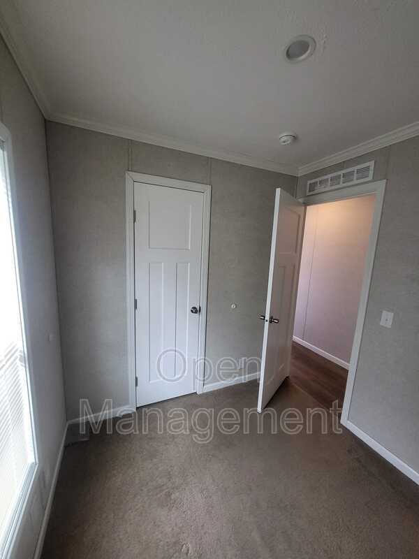 Building Photo - 3416 Kramers Ln