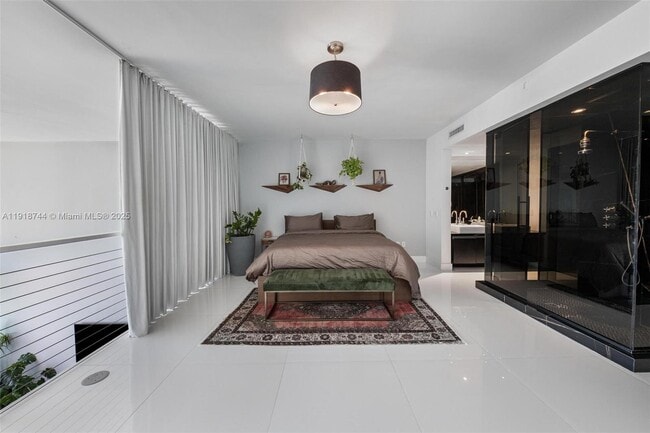 Building Photo - 1040 Biscayne Blvd