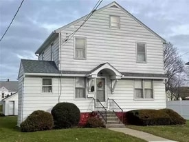 Building Photo - 43 Haynes Ave