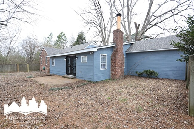 Building Photo - 7165 Alexander Rd