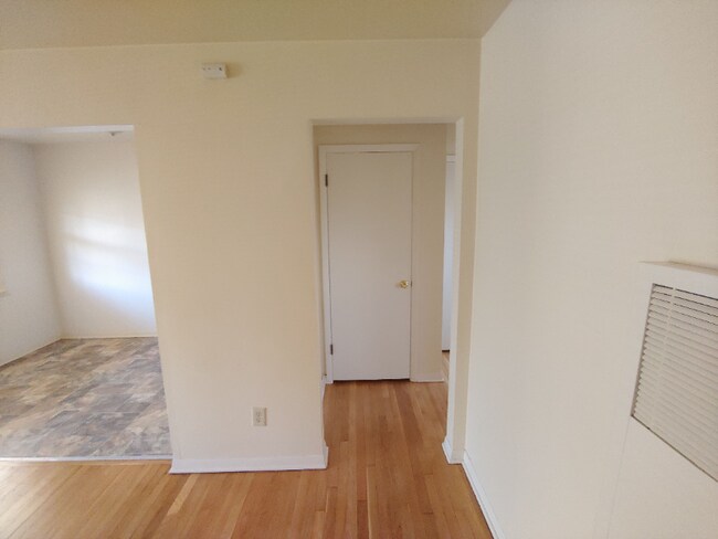 Building Photo - 3722 N 76th St