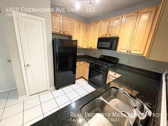 Building Photo - 4850 Eisenhower Ave