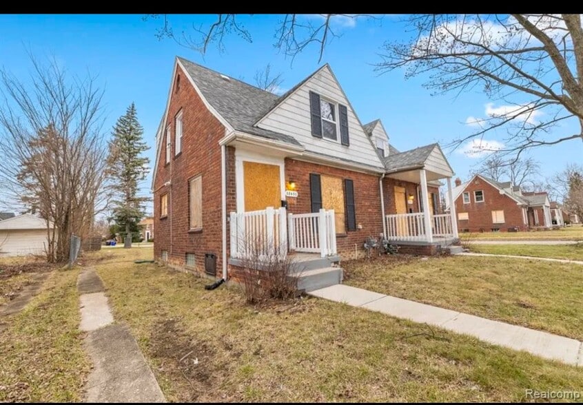 Building Photo - 12165 Kelly Rd