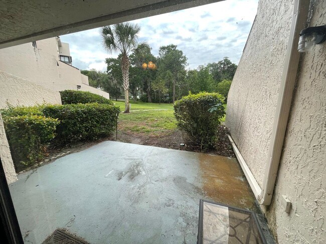 Building Photo - FULLY FURNISHED 3 Bed/2.5 Bath Condo at Carmel by the Lake AVAILABLE APRIL 1st!