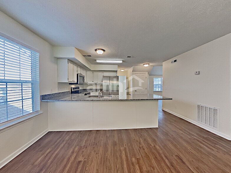 Building Photo - 5112 Greer Station Dr