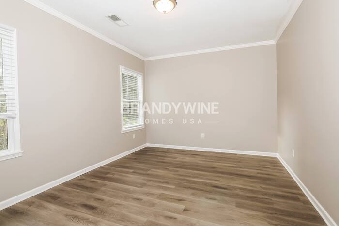 Building Photo - 6945 Merrywood Dr