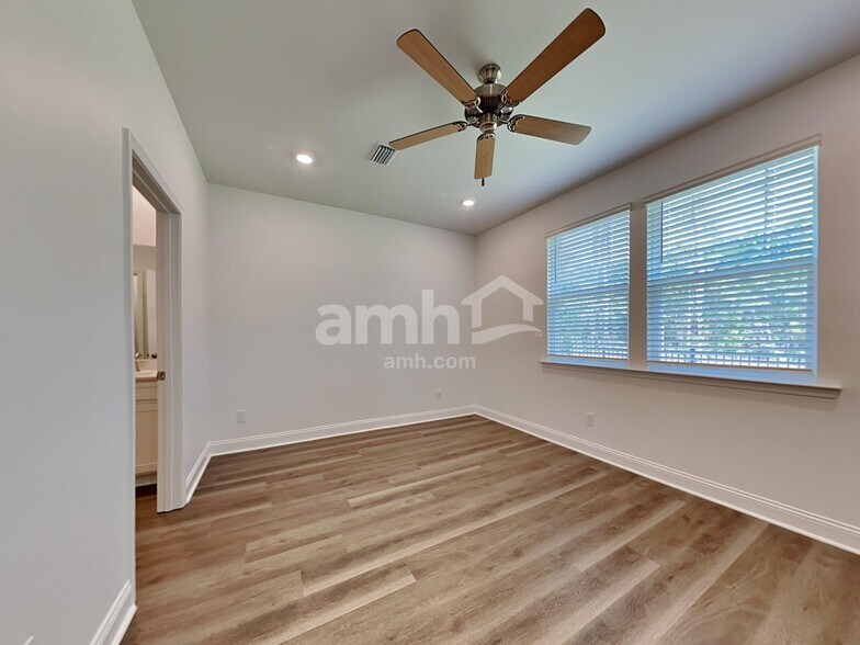 Building Photo - 173 Anthurium Dr