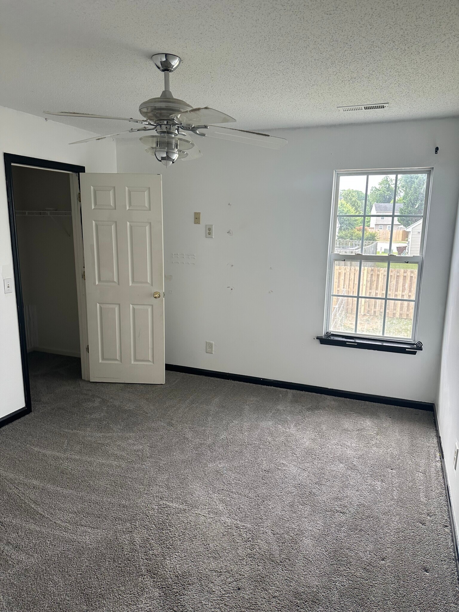 Upstairs BR1 - 1009 Highstone Dr