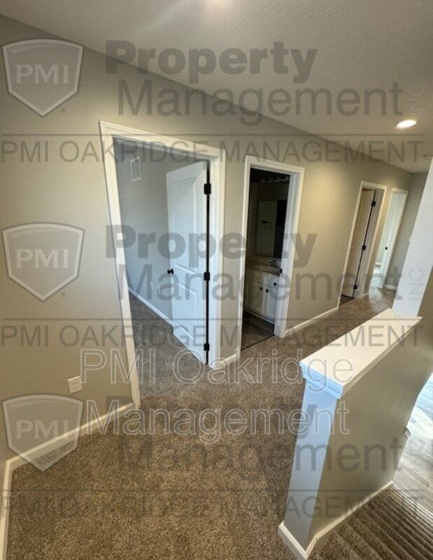 Building Photo - 223 Bruns Dr