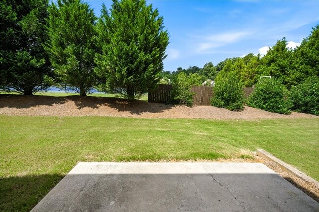 Building Photo - 4960 Ducote Trail